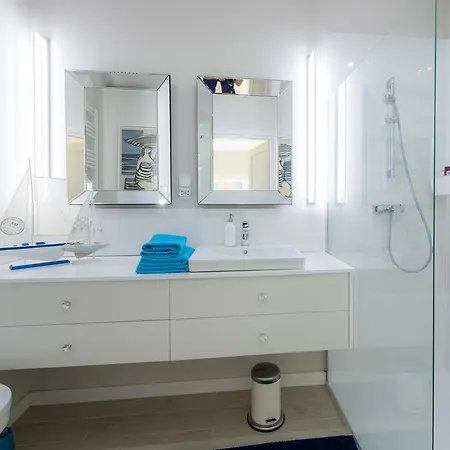 アパート Widok Na Mazury Przy Porcie ギジツコ